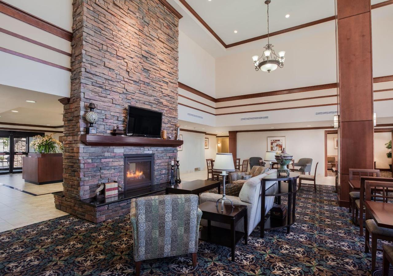 Staybridge Suites El Paso Airport By Ihg Bagian luar foto