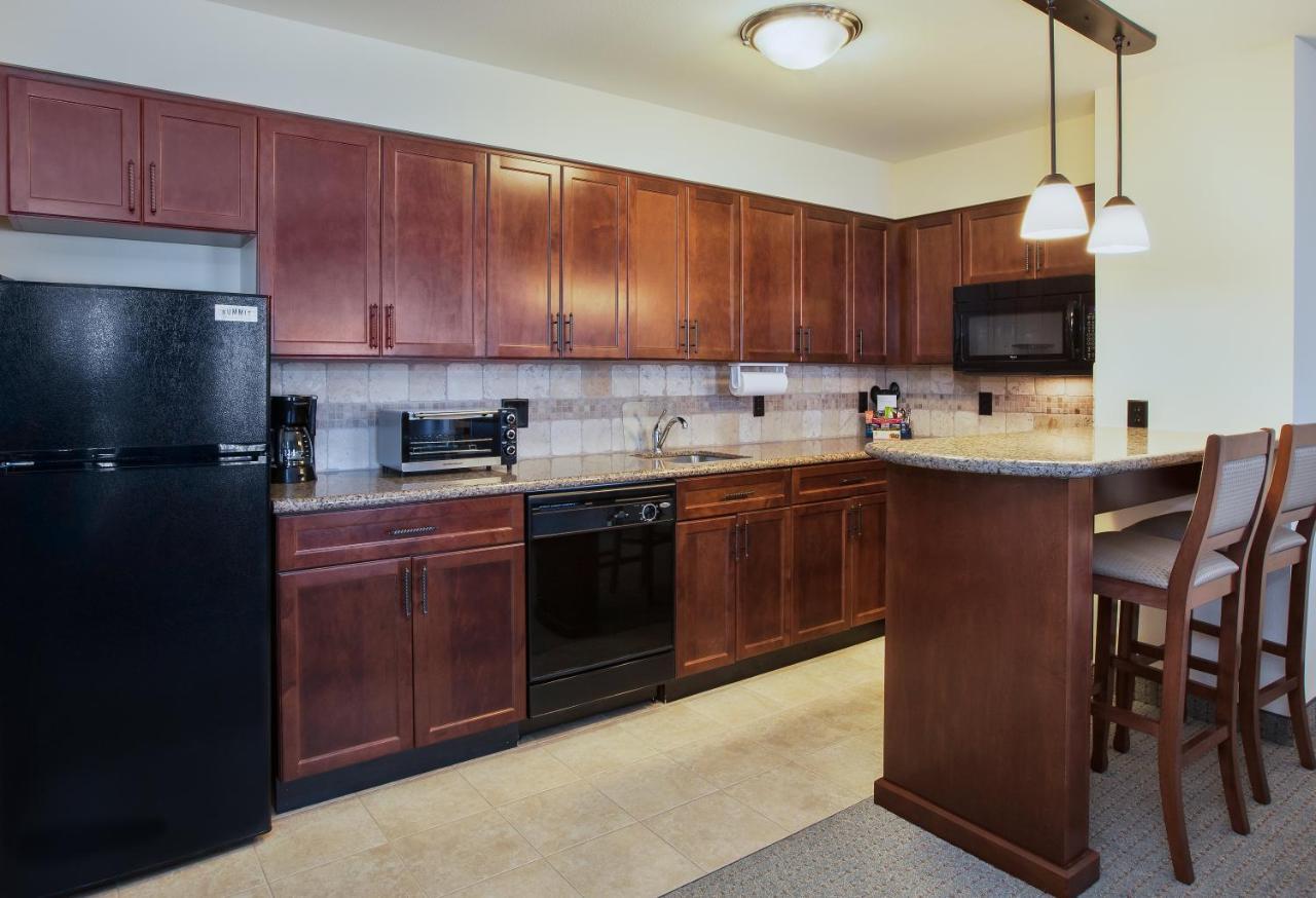 Staybridge Suites El Paso Airport By Ihg Bagian luar foto