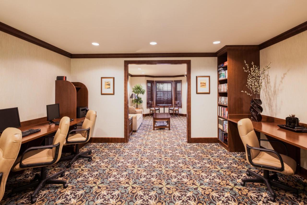 Staybridge Suites El Paso Airport By Ihg Bagian luar foto